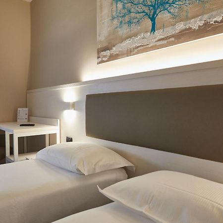 Hotel Concorde Camerano Szoba fotó